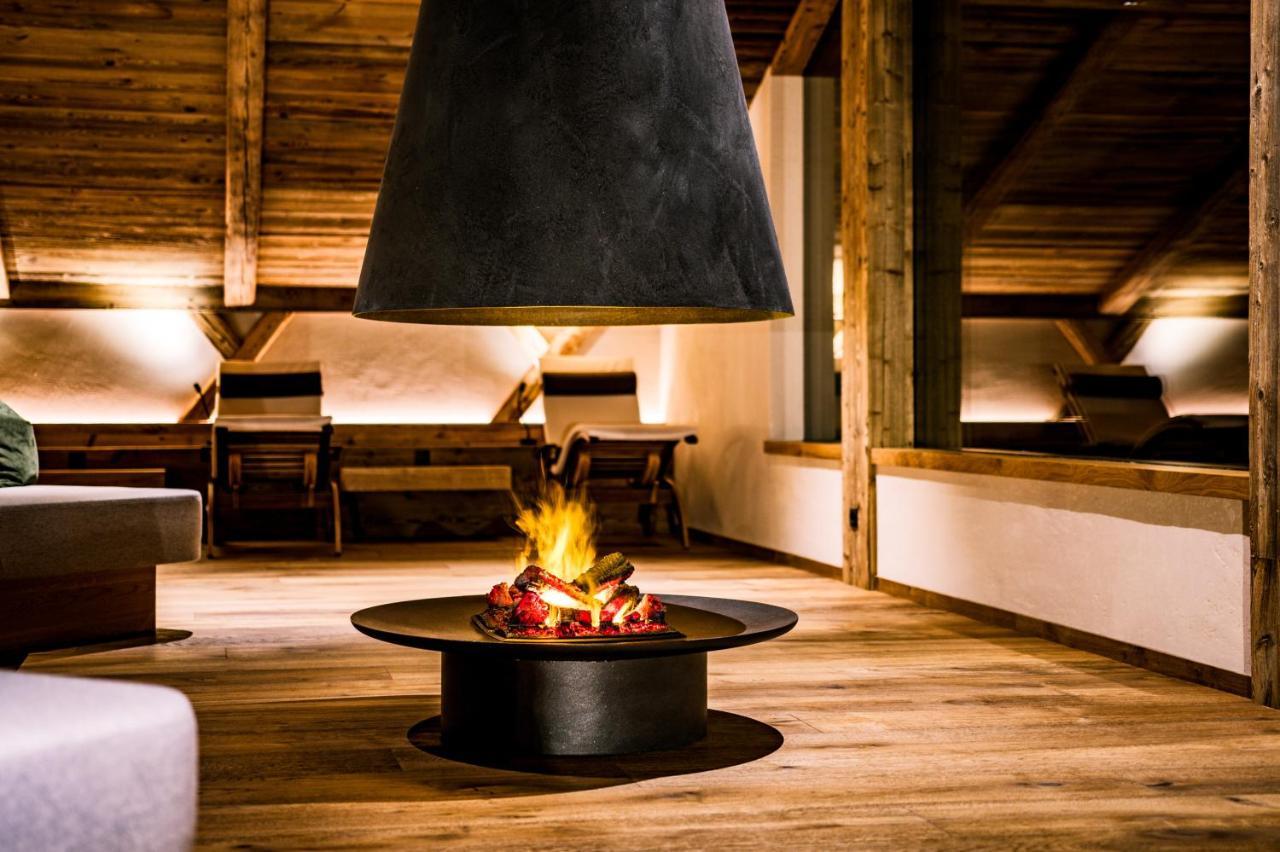 Hotel Vernel Santa Cristina Val Gardena Bagian luar foto